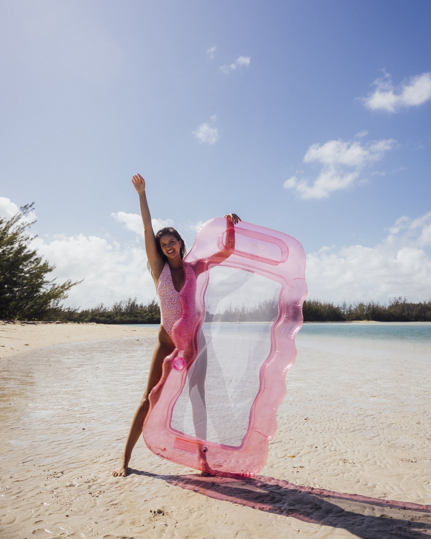 In and out of water pool float - Pink Mesh Lounger